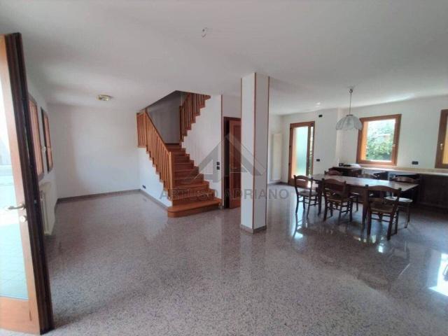 Villa a schiera in Via Fratta, San Zenone degli Ezzelini - Foto 1