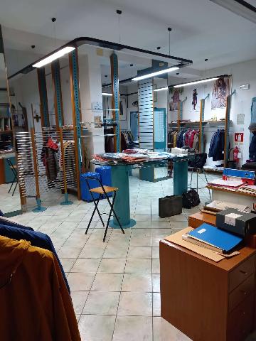 Shop in {3}, Loc. Baiano - Photo 1