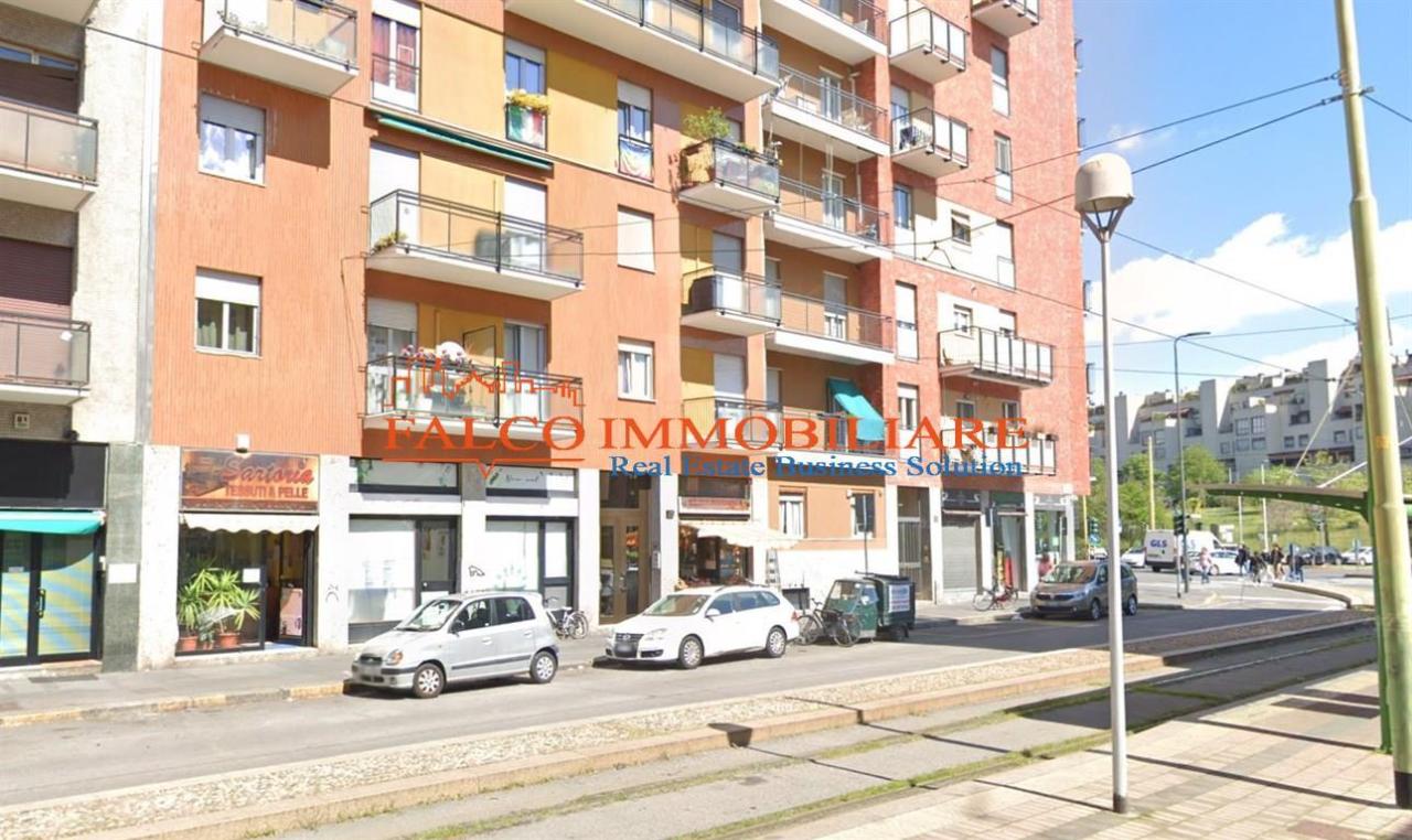 Locale commerciale in Via Pulci 15, Milano, {3} - Foto 1
