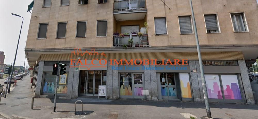 Negozio in Via Giambellino 80, Milano, {3} - Foto 2