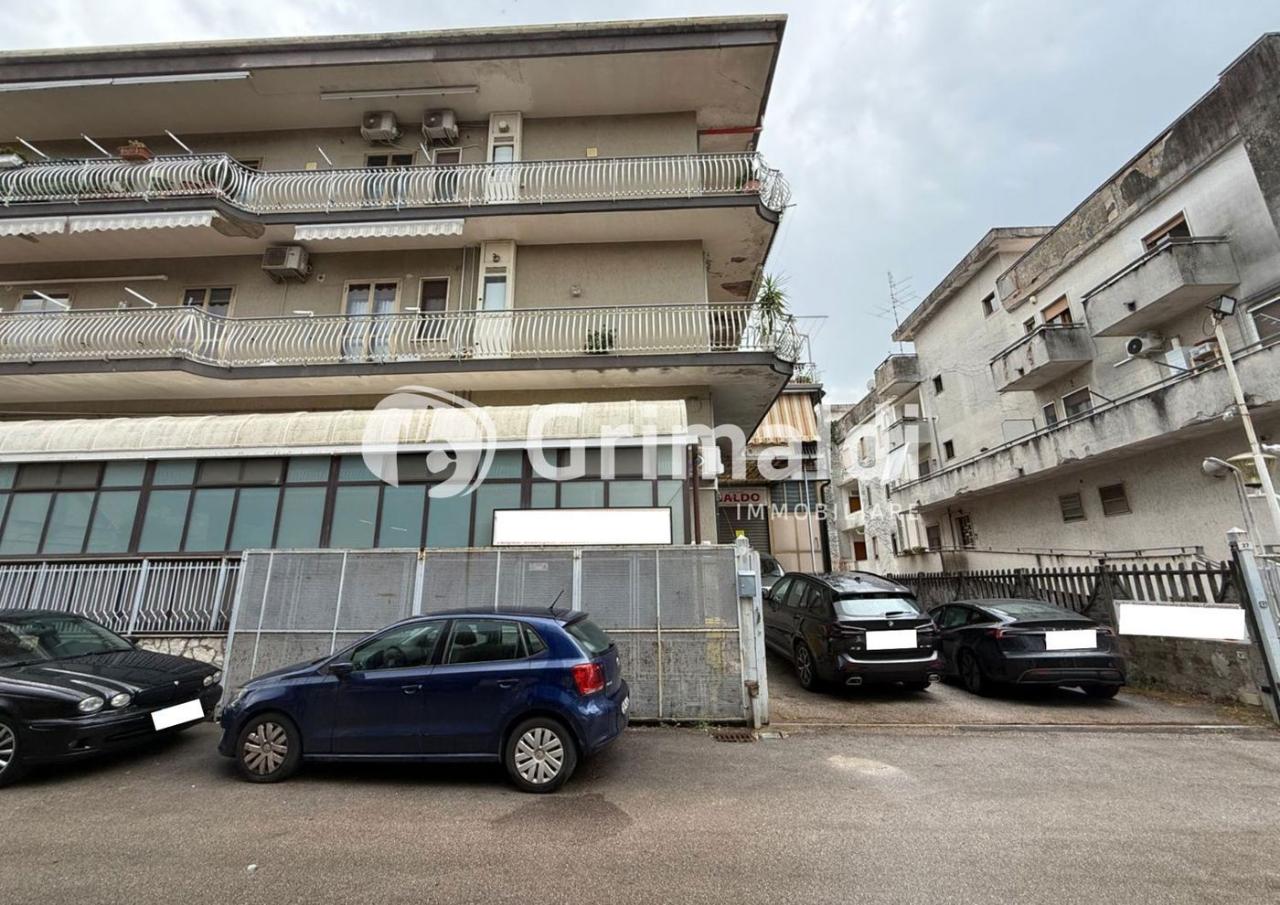 Negozio in Via Firenze Snc, Pontecagnano Faiano, {3} - Foto 2