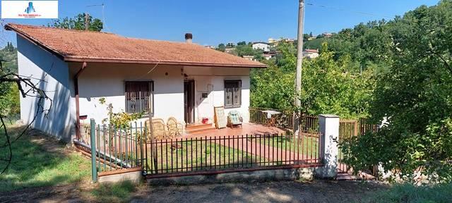 Detached house in {3}, Via Fontana Angelica - Photo 1