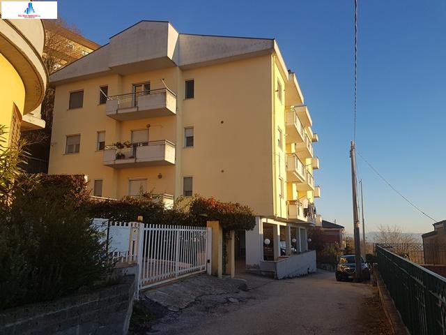 Apartament in {3}, Rione San Pietro - Photo 1