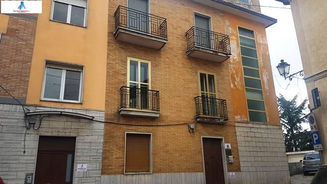 Trilocale in Via Pietro Paolo Parzanese 25, Ariano Irpino - Foto 1