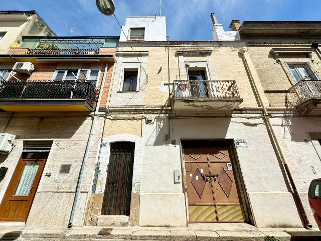 4-room flat in Via C. Masselli, San Severo - Photo 1