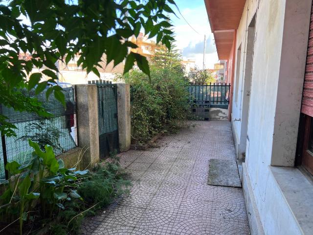 4-room flat in Via Michele Pira 24, Oristano - Photo 1