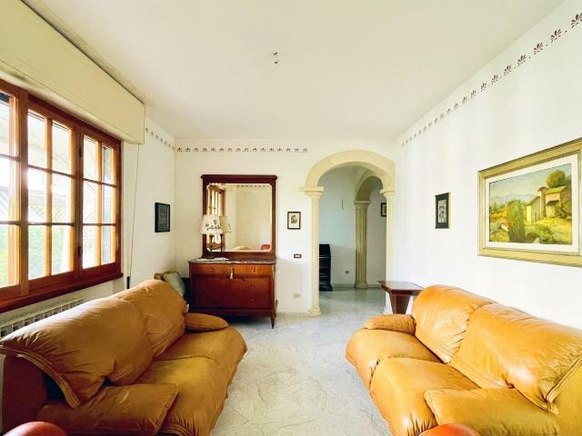 Porzione di casa in {3}, - Foto 1