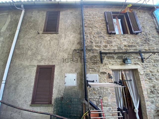 Vierzimmerwohnung in {3}, Borgo Petricci S.N.C. - Foto 1