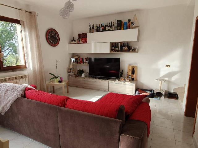 4-room flat in {3}, - Photo 1