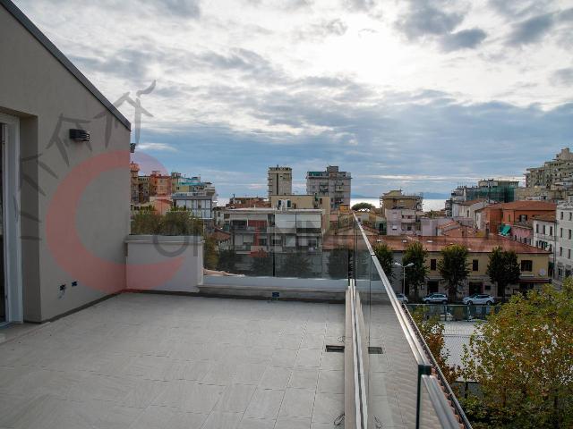 Penthouse in Via Norma Pratelli Parenti, Follonica - Photo 1