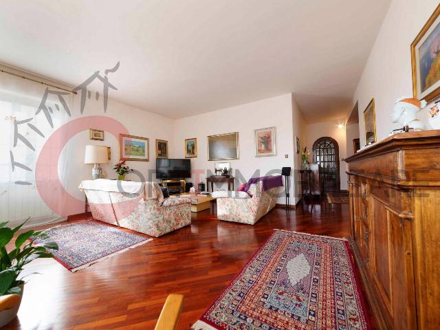 Apartament in {3}, - Photo 1