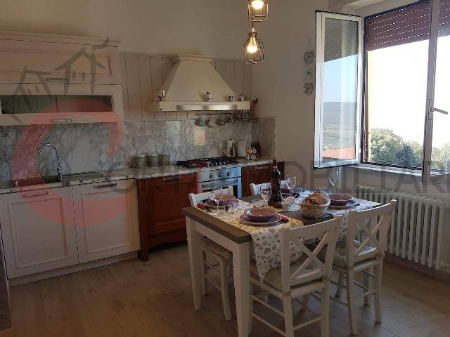 4-room flat, Massa Marittima - Photo 1