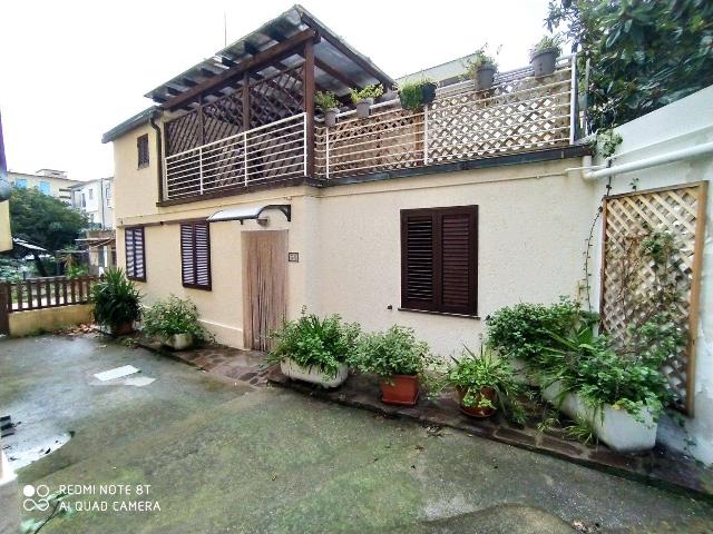 3-room flat in Via Vittorio Veneto, Castiglione della Pescaia - Photo 1