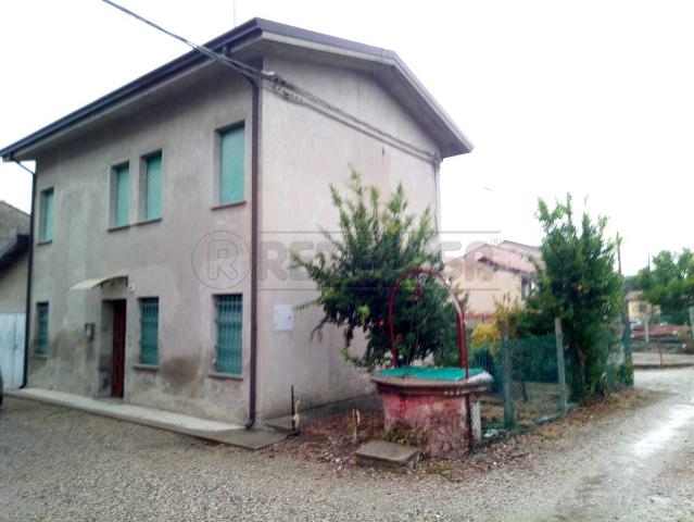 Villa, Bondeno - Foto 1