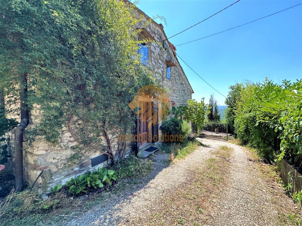 Villa bifamiliare in vendita a Bagno A Ripoli