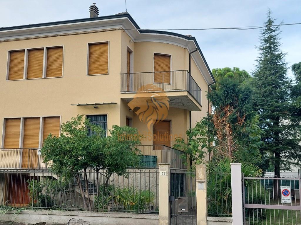 Casa indipendente in vendita a Forli'