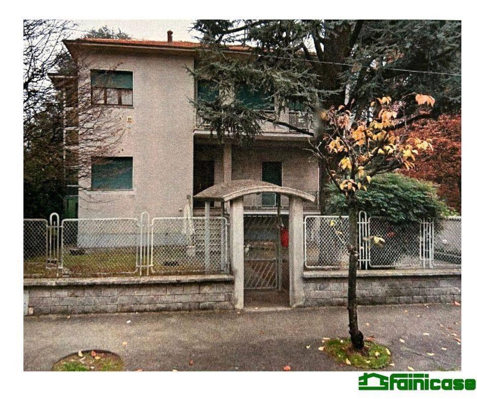 Villa in vendita a Melzo