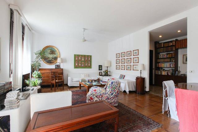 main gallery real estate image