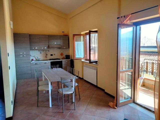 3-room flat in Via Pontoni, Ateleta - Photo 1