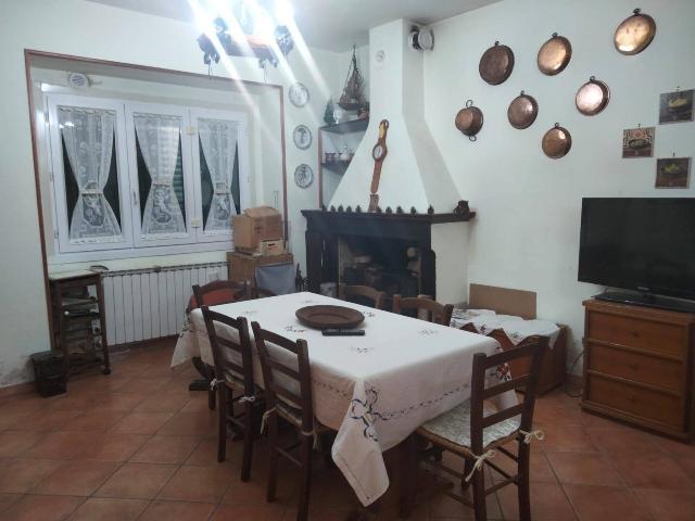 3-room flat in Via delle Aie, Castel di Sangro - Photo 1