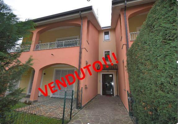 4-room flat in Via Montegrappa 2e, Bernareggio - Photo 1