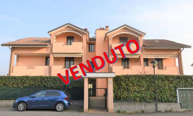 Bilocale in Via Silvio Pellico 52, Bernareggio - Foto 1