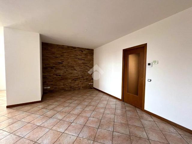 3-room flat in Via Giacomo Matteotti 8, Clusone - Photo 1