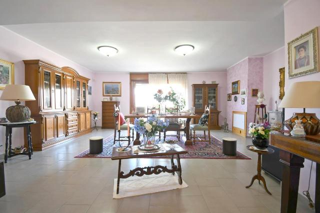 main gallery real estate image