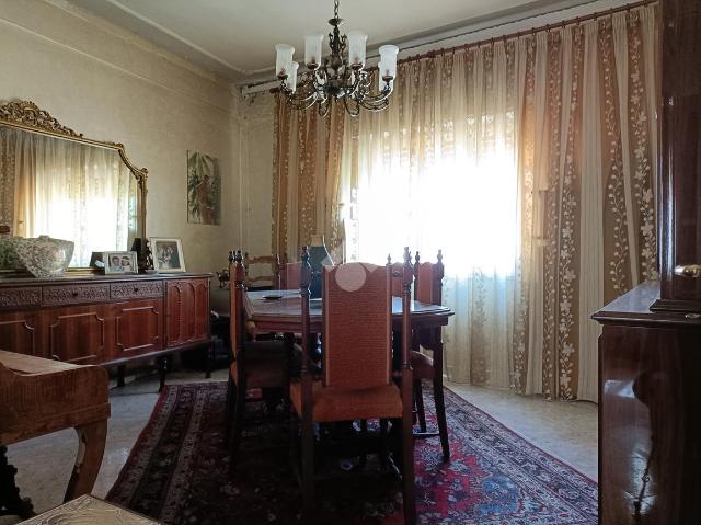 2-room flat in Salita Ogliastri 16, Messina - Photo 1