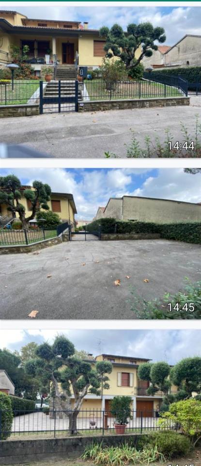 Villa bifamiliare in vendita a Prato