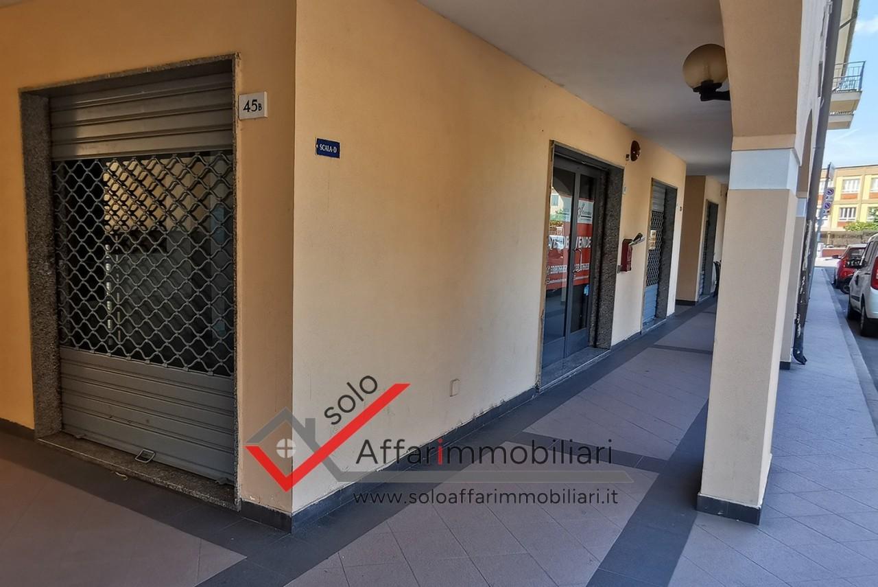 Palazzina commerciale in , Olbia, {3} - Foto 1