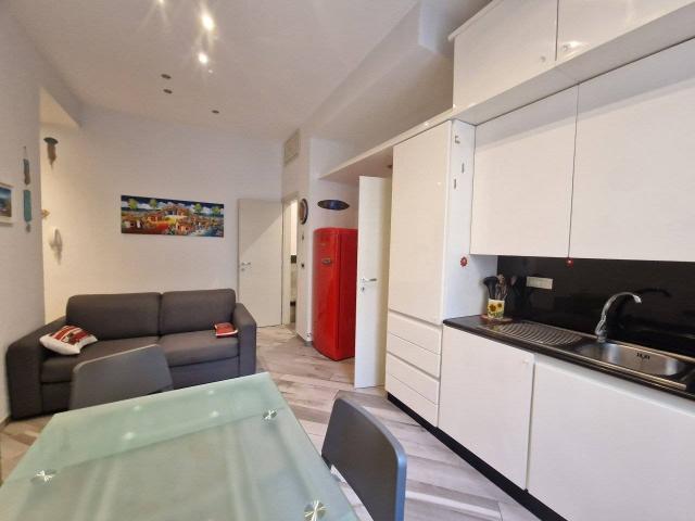 2-room flat in Vie Rosolino, Viareggio - Photo 1