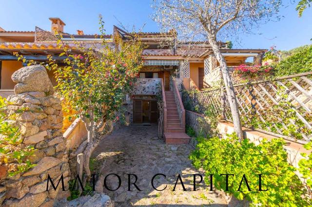 Terraced house in Porto Istana, Via Arcobaleno, Olbia - Photo 1