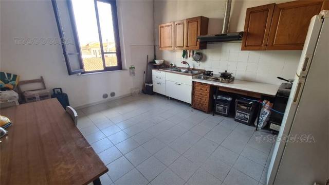 4-room flat, Fucecchio - Photo 1