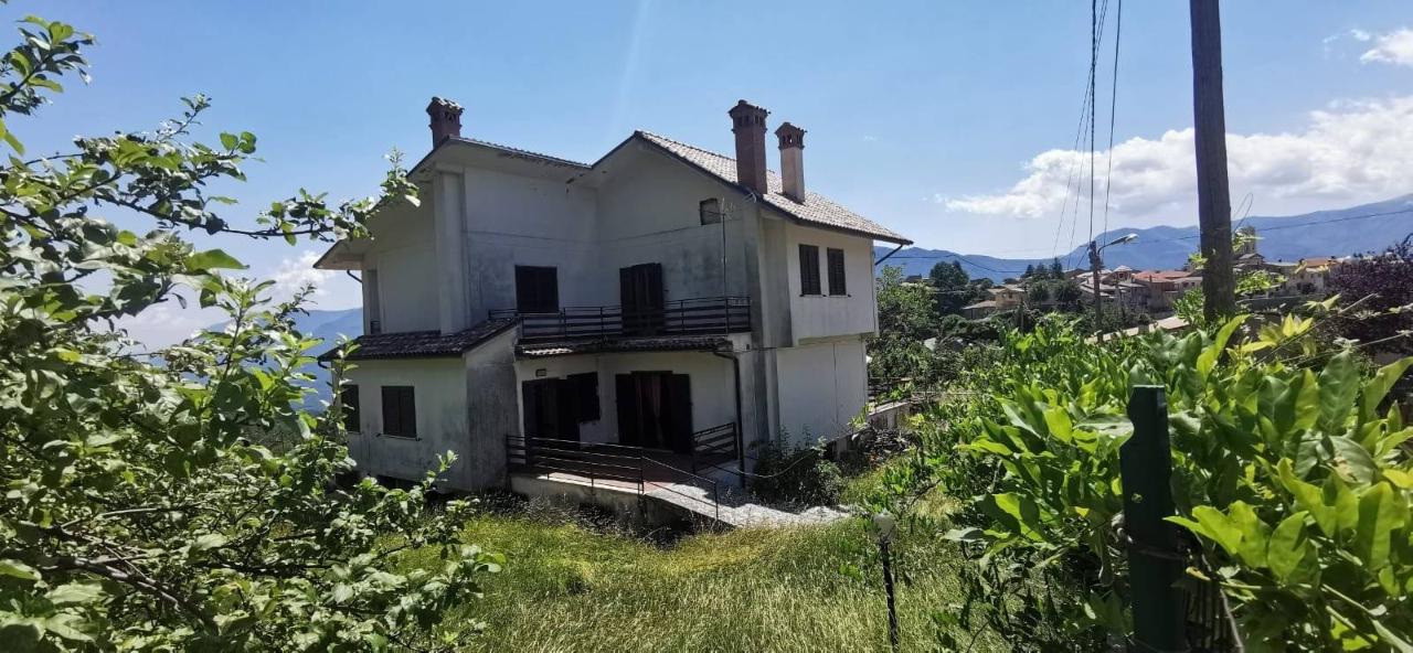 Villa in vendita a Civita D'Antino