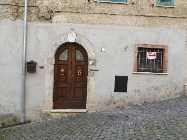 Wohnung in Via Mario Galli, Carsoli - Foto 1