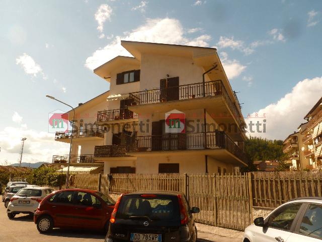 Vierzimmerwohnung in Via Giuseppe Garibaldi 27, Carsoli - Foto 1