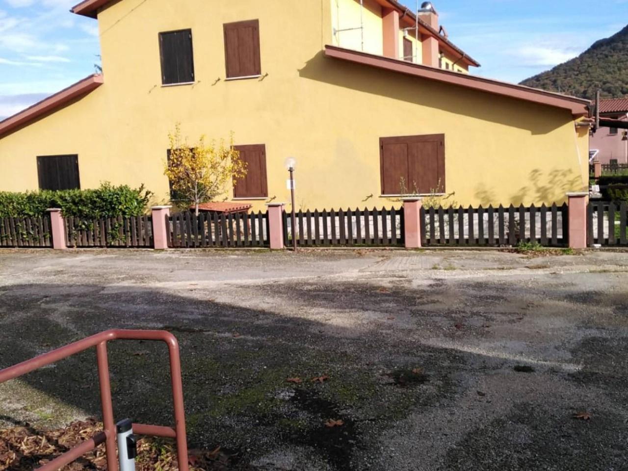 Villa in vendita a Rocca Di Botte