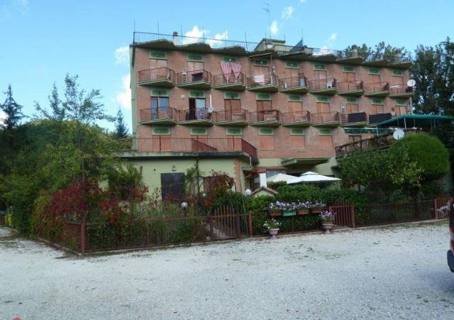 3-room flat in Via Tiburtina Valeria, Carsoli - Photo 1