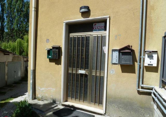 2-room flat in Via Aquila, Carsoli - Photo 1