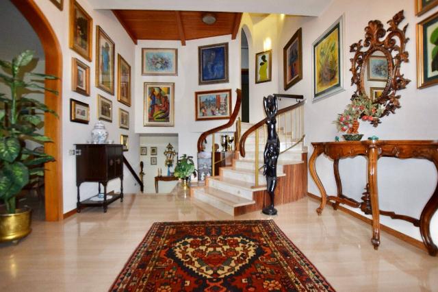 main gallery real estate image