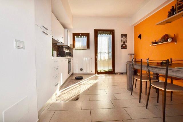 3-room flat in Via Pilade Caporali 42, Suvereto - Photo 1