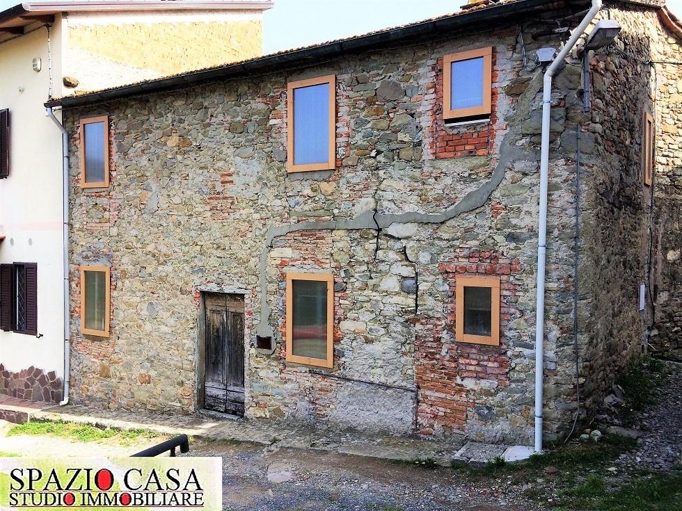 Casa indipendente in vendita a Vernio