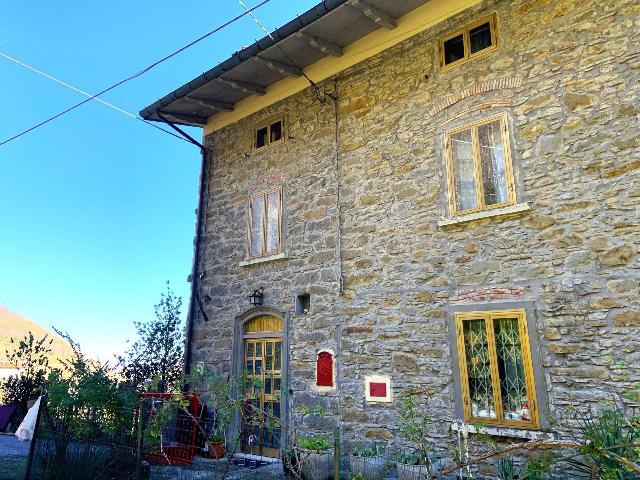 Einfamilienhaus in Via dell'Appennino, Vernio - Foto 1