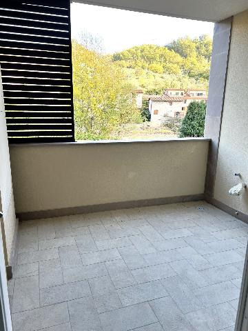 3-room flat in Via Aldo Moro, Vaiano - Photo 1