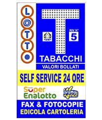 Tabaccheria in Piazza del Duomo, Prato, {3} - Foto 2