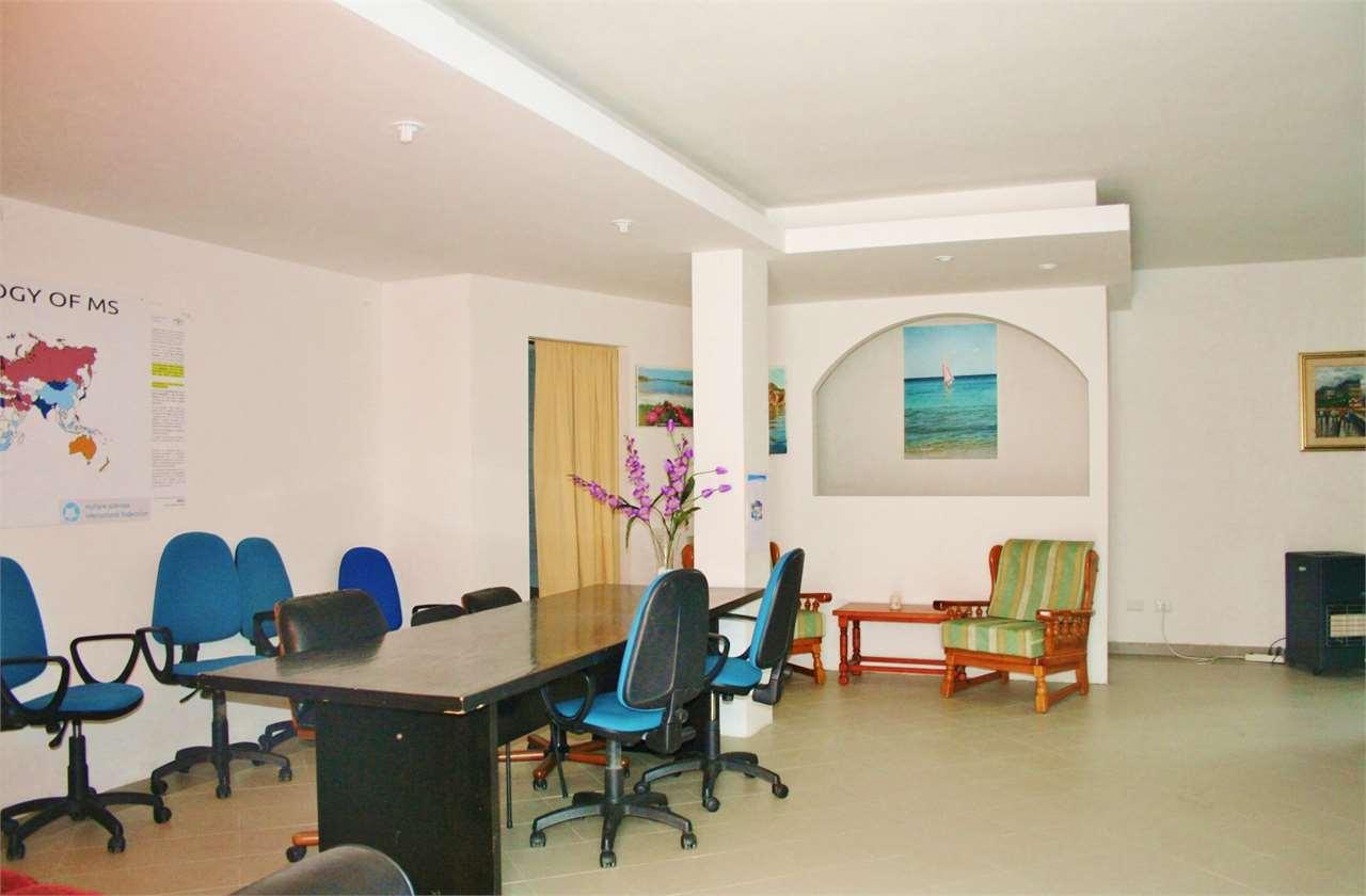 Negozio in Via Ogliastra 51, Olbia - Foto 1