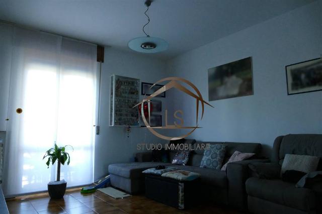 4-room flat in {3}, - Photo 1