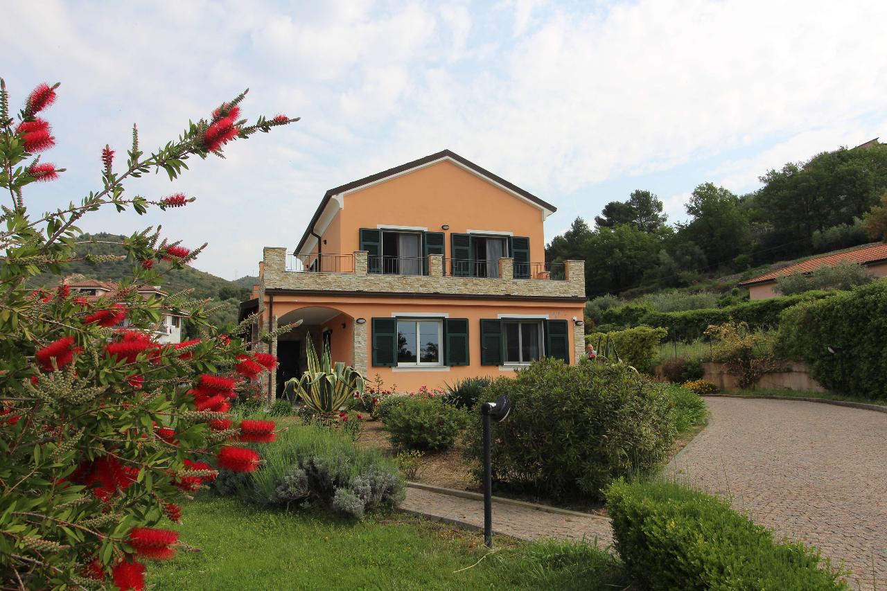 Villa unifamiliare in vendita a Andora