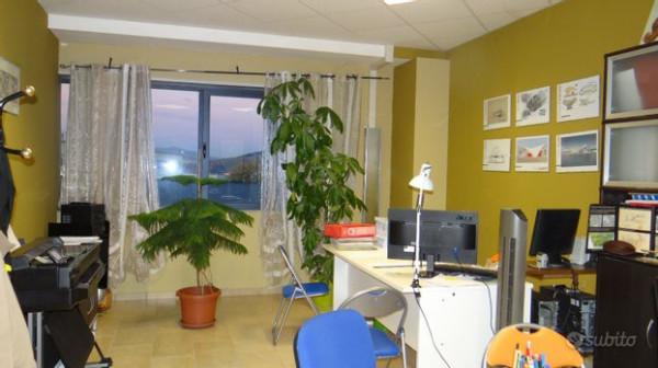 Capannone in Via Onorevole Giuseppe Saragat, L'Aquila, {3} - Foto 2